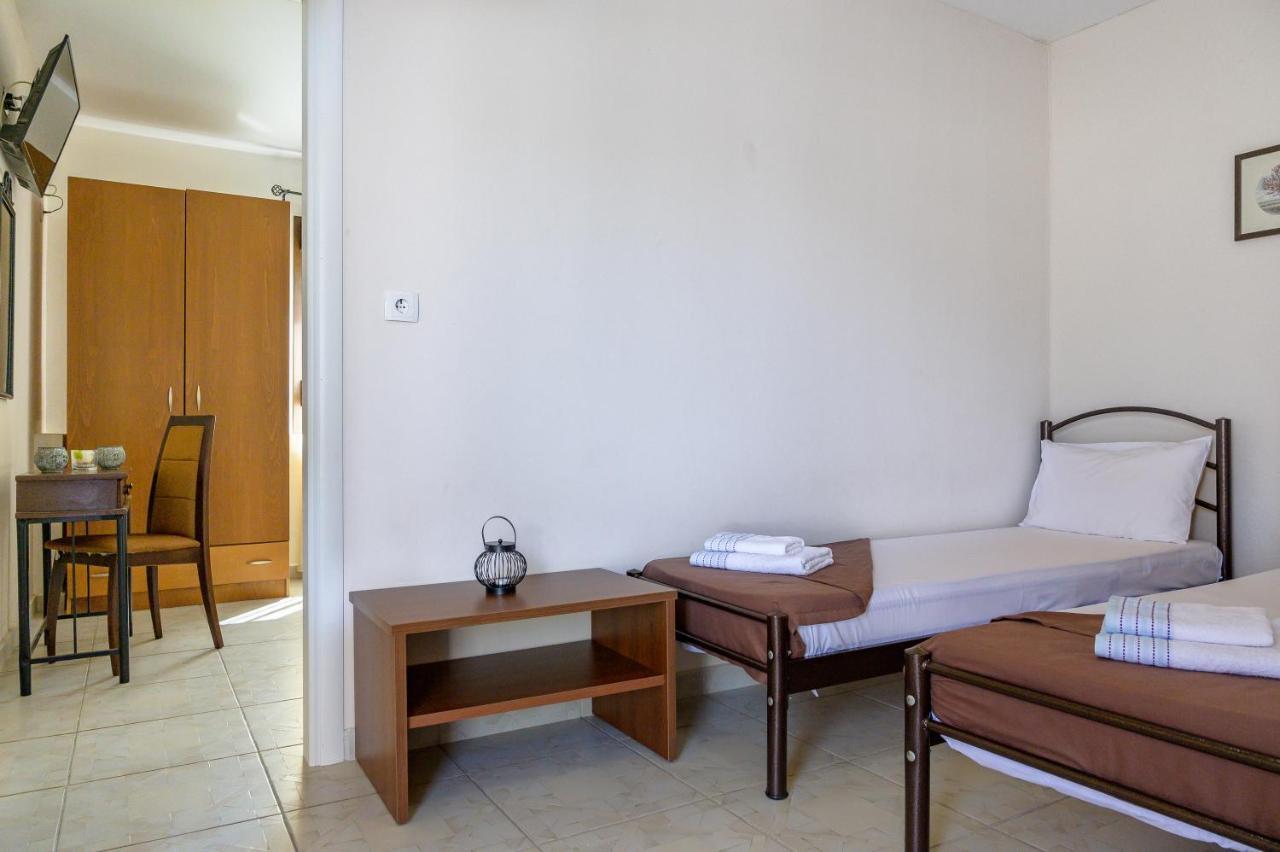 Demi Hotel apartamentowy Amoliani